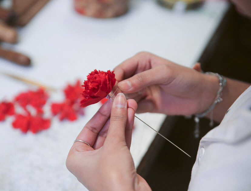 Handmade flower lapel pins in Paris